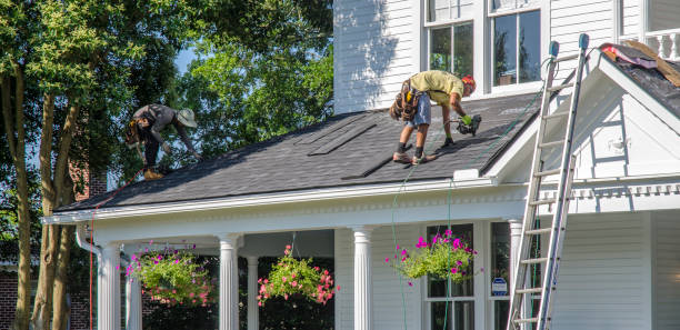 Best Emergency Roof Repair  in Como, WI